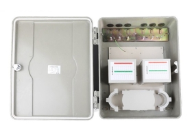 八槽抱杆式分纤箱插片式（可装8个1:8分光器或96芯耦合器式）SMC空箱体